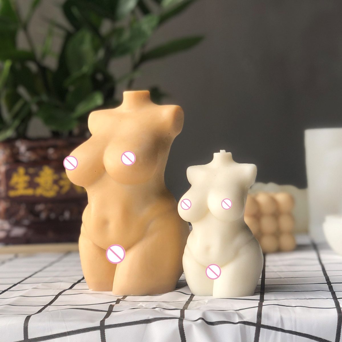 Plump Woman Human Figure Candle mold (RUUIPON-086)