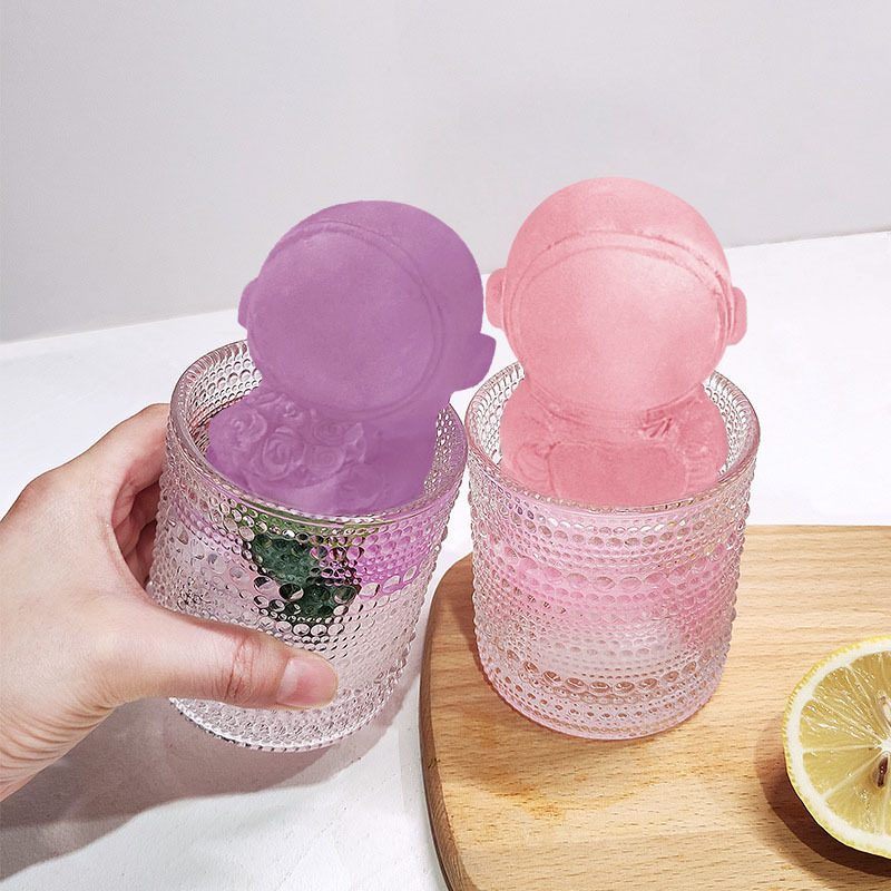 Astronaut Ice Cube Tray (RUUIPON-403)