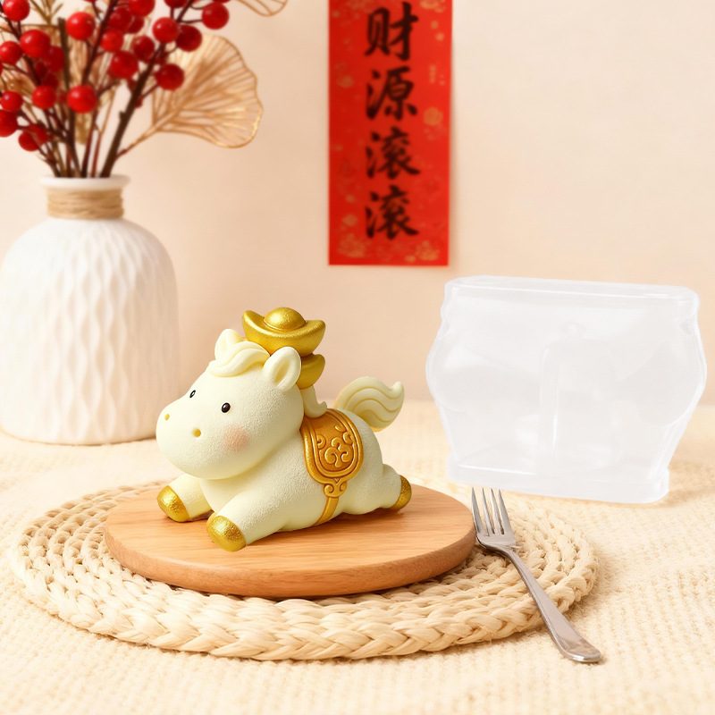 Year of Horse Mousse Cake mold (RUUIPON-485)