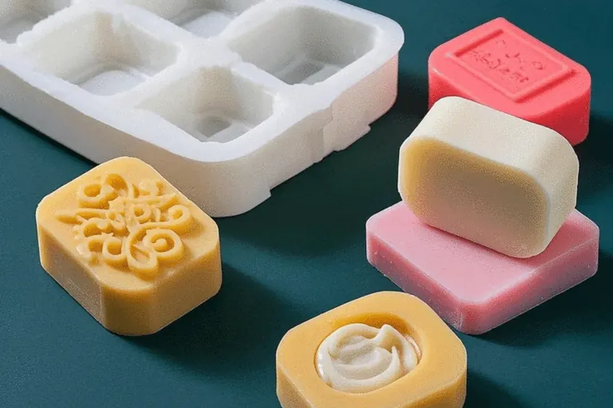 Custom silicone soap mold and finished bars from RUUIPON