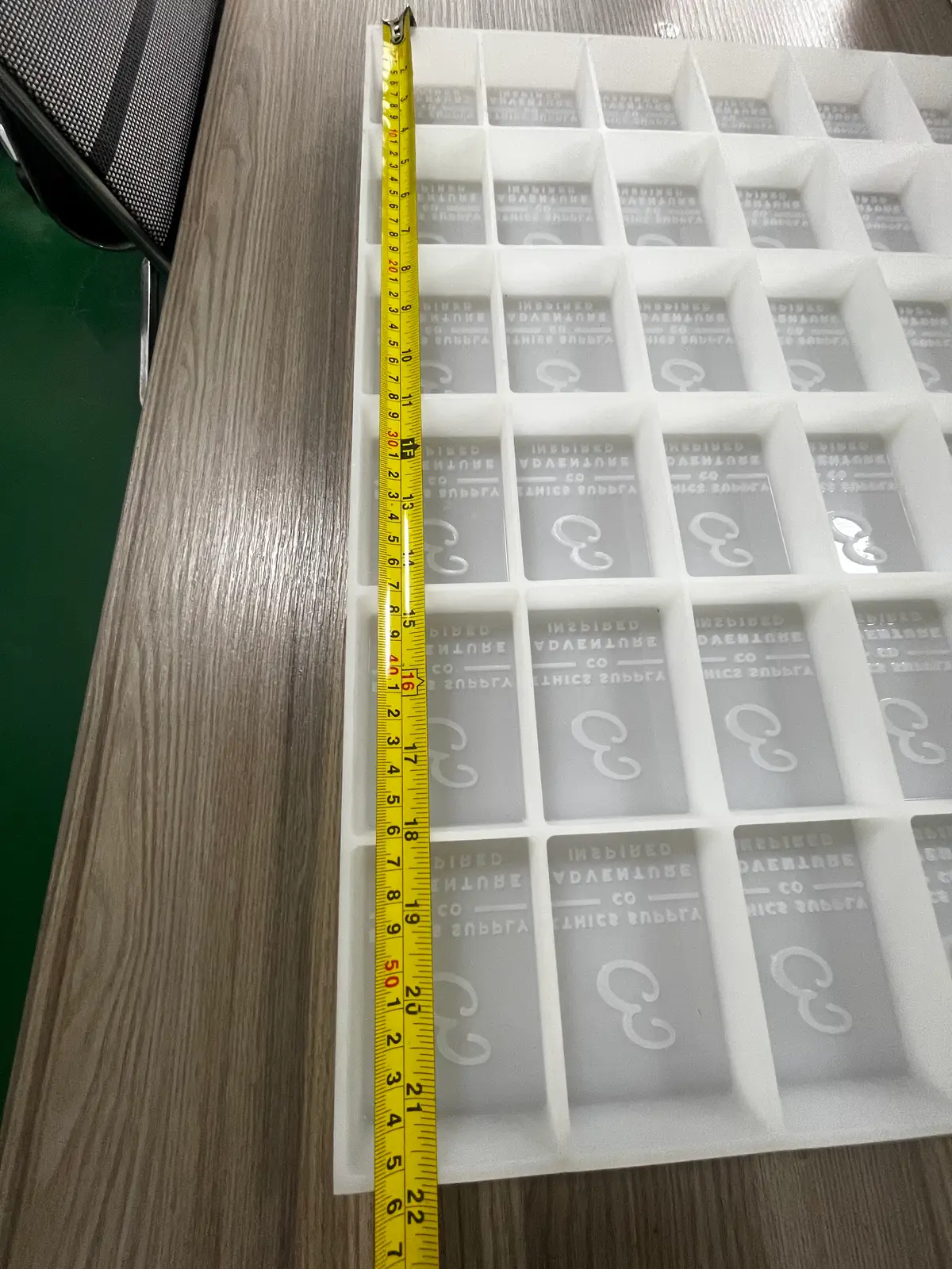 Pectin vs Gelatin Gummy Mold Design-and When Flood-and-Scrape Changes the Tray