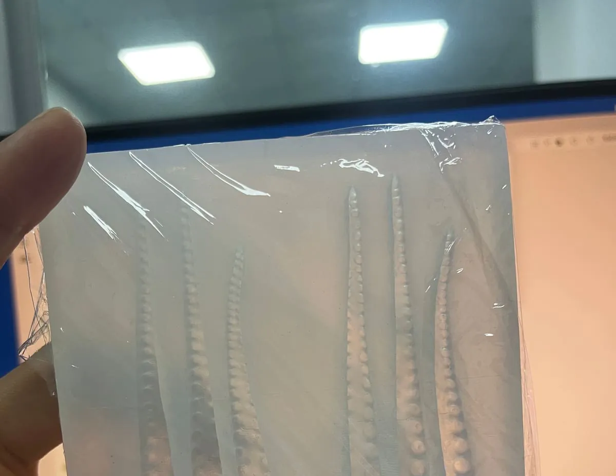 Detail coat vs pour-on: two ways to build an RTV cavity
